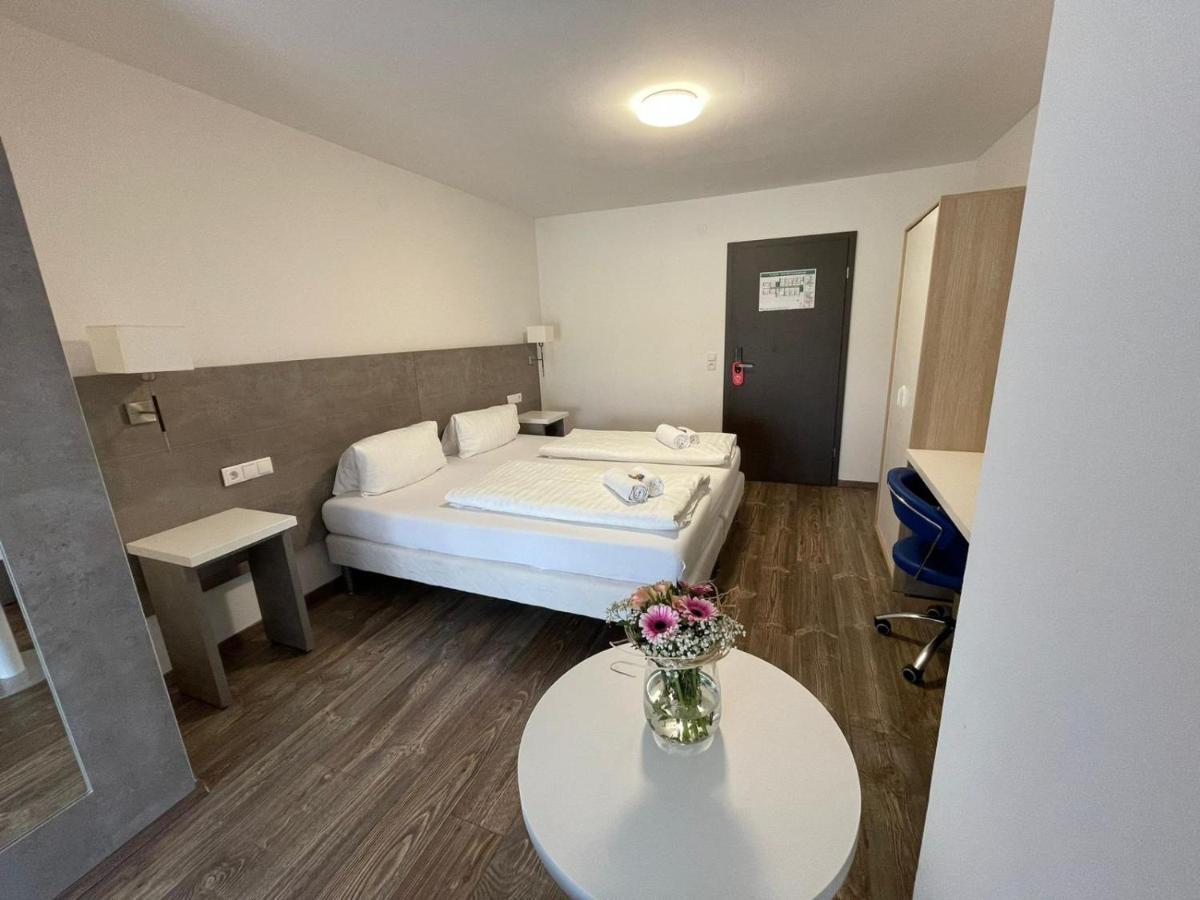 Hotel Wiesental Naehe Friedrichshafen Meckenbeuren Exterior foto